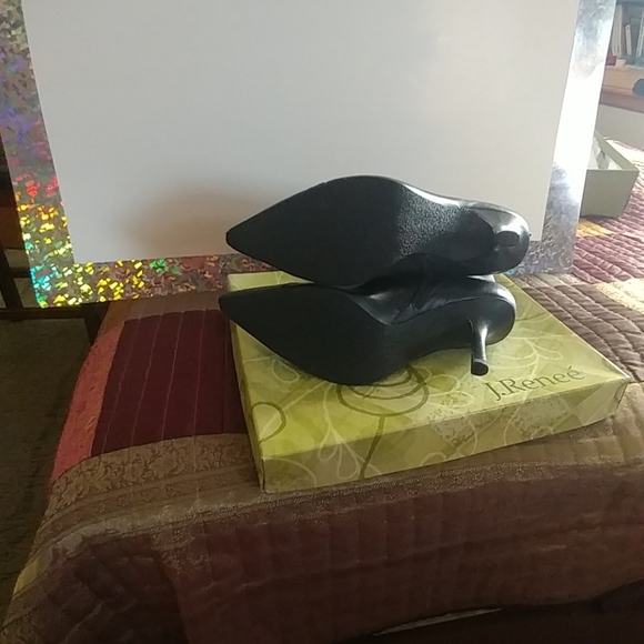 Alberta 4 in. Ankle Boots with side zipper. - Picture 5 of 7